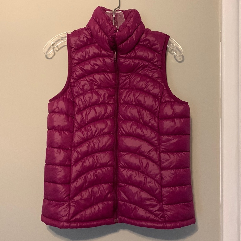 Old Navy Magenta Puffer Vest